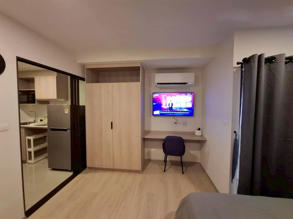 ให้เช่า D condo Air Ladkrabang ห้องน่าอยู่ เฟอร์ เครื่องใช้ไฟฟ้าครบ ราคาไม่แรง มาแต่ตัวเข้าอยู่ได้เลย