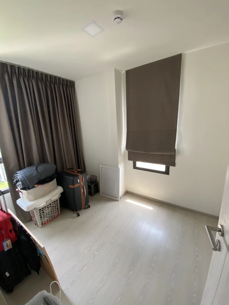 ขาย d condo air Ladkrabang ห้องพร้อมอยู่ เฟอร์พร้อม จองเลย