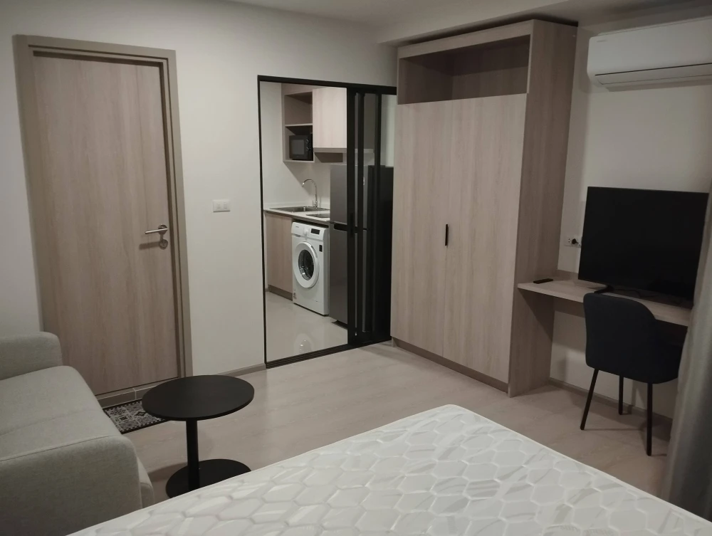 ให้เช่า d condo air Ladkrabang ห้องพร้อมอยู่ เฟอร์พร้อม ราคาสบายกระเป๋า จองเลย