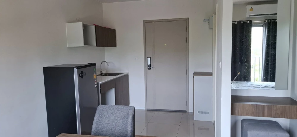 ให้เช่า D Condo Bliss Sriracha ห้องพร้อมเฟอร์ ราคาสบายกระเป๋า จองเลย