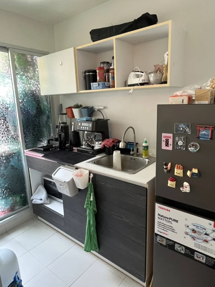 ให้เช่า D Condo Campus Resort Bangsaen ห้องชั้น 4 มาพร้อมเฟอร์นิเจอร์ครบครัน วิวสระ ห้ามพลาด