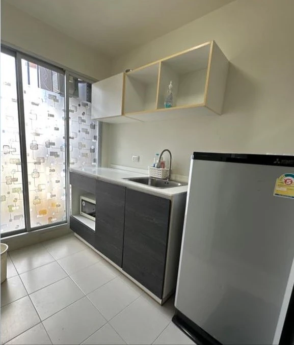 ให้เช่า D condo Campus Resort Bangsean ห้องชั้น 5 วิวสระ เฟอร์และเครื่องใช้ไฟฟ้าครบครัน จองด่วน