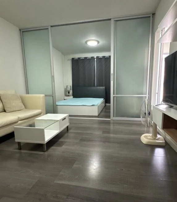 ให้เช่า D condo Campus Resort Bangsean ห้องชั้น 5 วิวสระ เฟอร์และเครื่องใช้ไฟฟ้าครบครัน จองด่วน