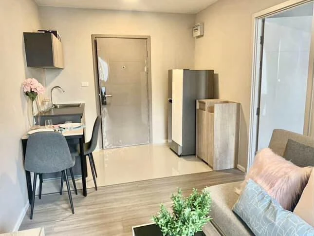 ให้เช่า D condo Hideaway Rangsit ห้องพร้อมอยู่ สิ่งอำนวยควาสะดวกครบ รีบมจับมาจองเลย อย่าพลาด