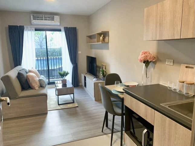ให้เช่า D condo Hideaway Rangsit ห้องพร้อมอยู่ สิ่งอำนวยควาสะดวกครบ รีบมจับมาจองเลย อย่าพลาด