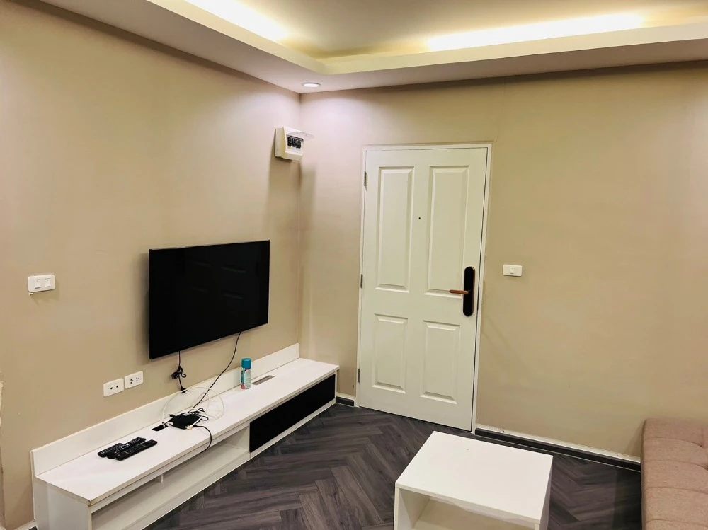 ให้เช่า D Condo Ramindra ชั้น 5 วิวสระ ห้องน่าอยู่ มาพร้อมการตกแต่งที่ครบครัน จองเลย ด่วนๆ