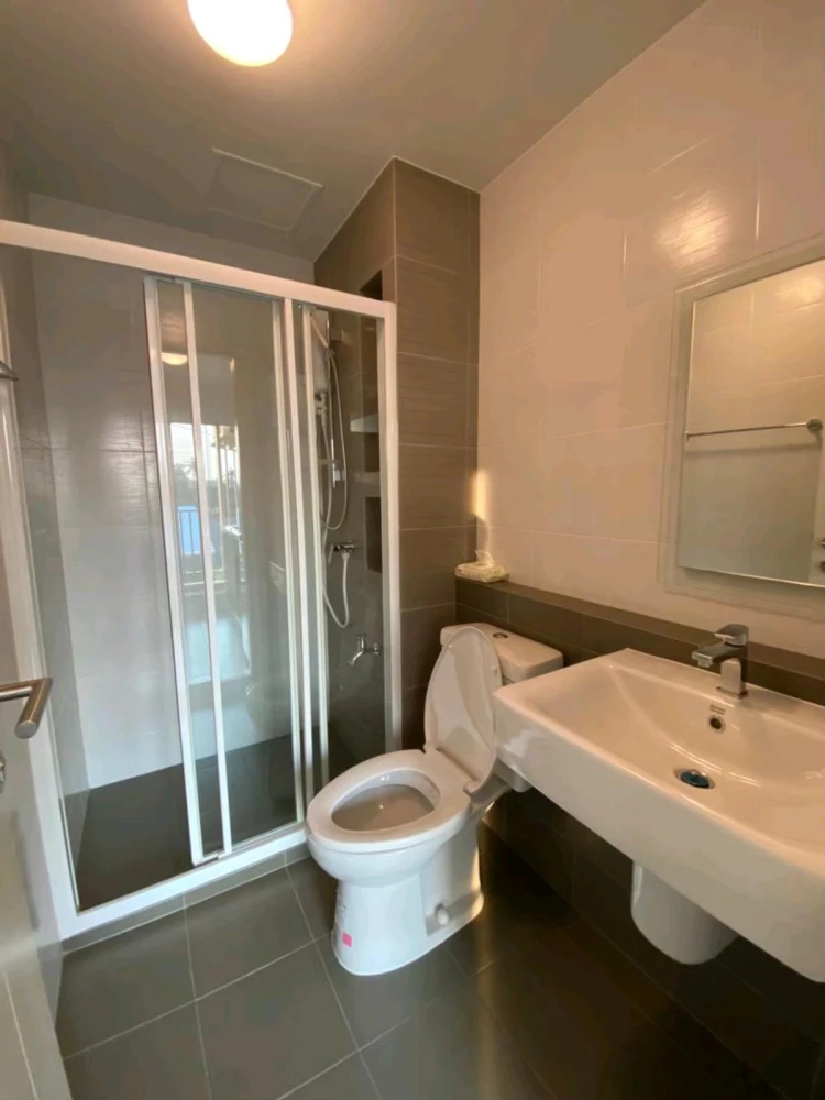 ให้เช่า d condo Tann Charan ชั้น 3 ห้องแต่งครบ พร้อมอยู่ จองเลย ห้ามพลาด