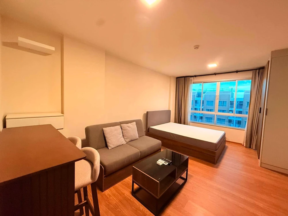 ให้เช่า d condo Tann Charan 1 ห้องนอน 1 ห้องน้ำ เฟอร์นิเจอร์ครบครัน ทำเลดี หิ้วกระเป๋าเข้าอยู่ได้เลยจ้า