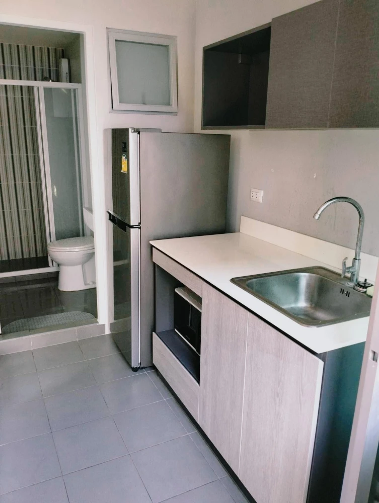 ให้เช่า Dcondo Campus Kampangsaen ห้องชั้น 3 มาพร้อมเครื่องซักผ้าและเฟอร์นิเจอร์ครบครัน จองเลย