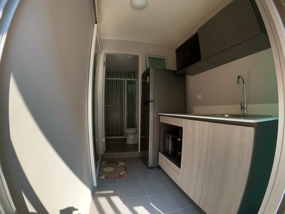 ให้เช่า Dcondo Campus Kampangsaen ห้องชั้น 4 วิวสระว่ายน้ำ เฟอร์นิเจอร์ครบครัน จองด่วน