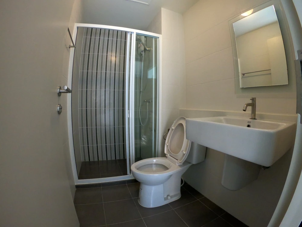 ให้เช่า Dcondo Campus Kampangsaen ห้องชั้น 4 วิวสระว่ายน้ำ เฟอร์นิเจอร์ครบครัน จองด่วน