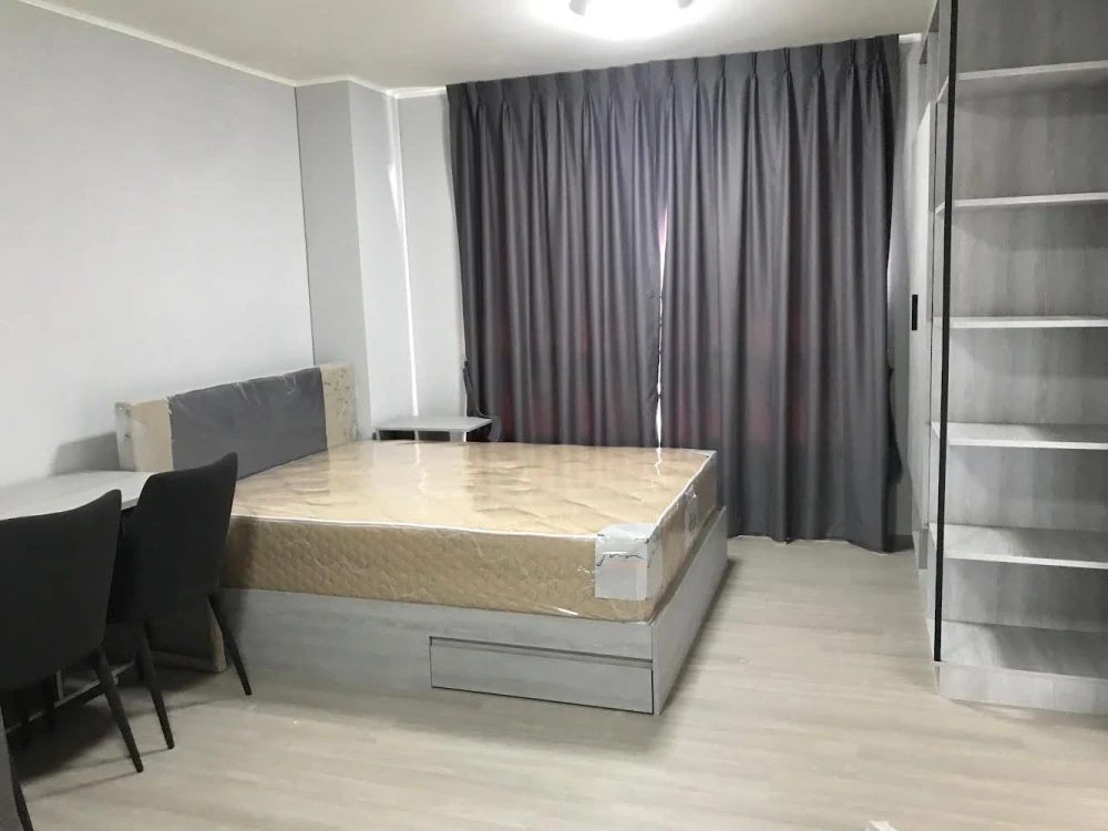 For rent: Dcondo Campus Kampangsaen, a lovely room on the 8th floor, fully furnished and equipped. Just bring your bags and move in!