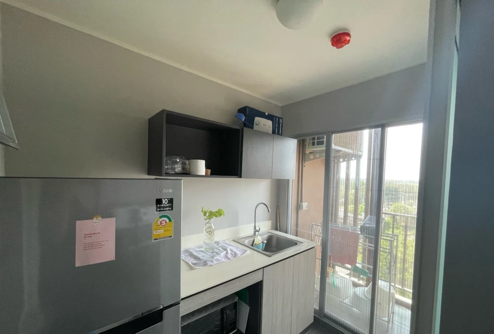 ให้เช่า Dcondo Campus Kampangsaen 1 ห้องนอน 1 ห้องน้ำ ชั้น 8 เฟอรนิเจอร์ครบ จองเลย