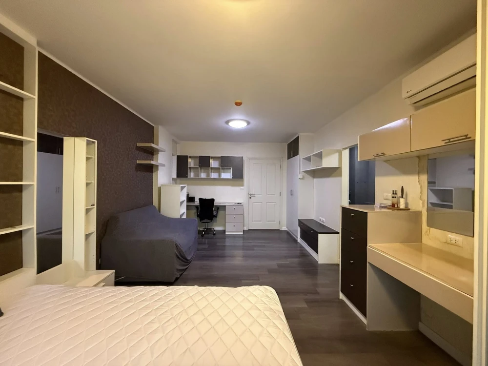 ให้เช่า Dcondo Campus Resort Bangna 1 ห้องนอน 1 ห้องน้ำ เฟอร์นิเจอร์บิ้วอินอย่างดี ทำเลดีสุดปัง จองเลยตอนนี้จ้า