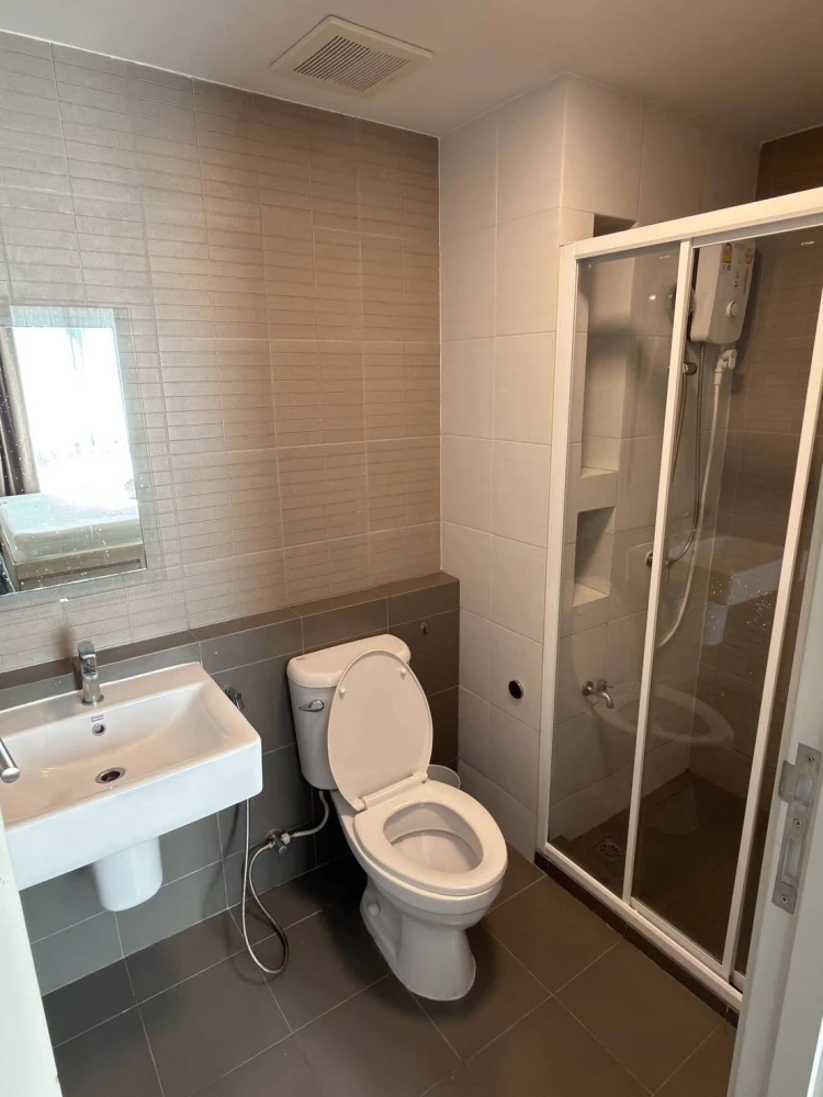 ให้เช่า dcondo Hideaway Rangsit ห้องน่าอยู่ มาพร้อมการตกแต่งที่ครบครัน สนใจจองเลย