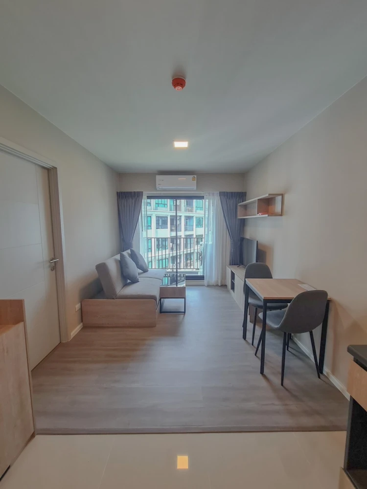 ให้เช่า dcondo Hideaway Rangsit 1 ห้องนอน 1 ห้องน้ำ เฟอรืนิเจอร์และเครื่องใช้ไฟฟ้าครบครัน จองเลยด่วนๆ