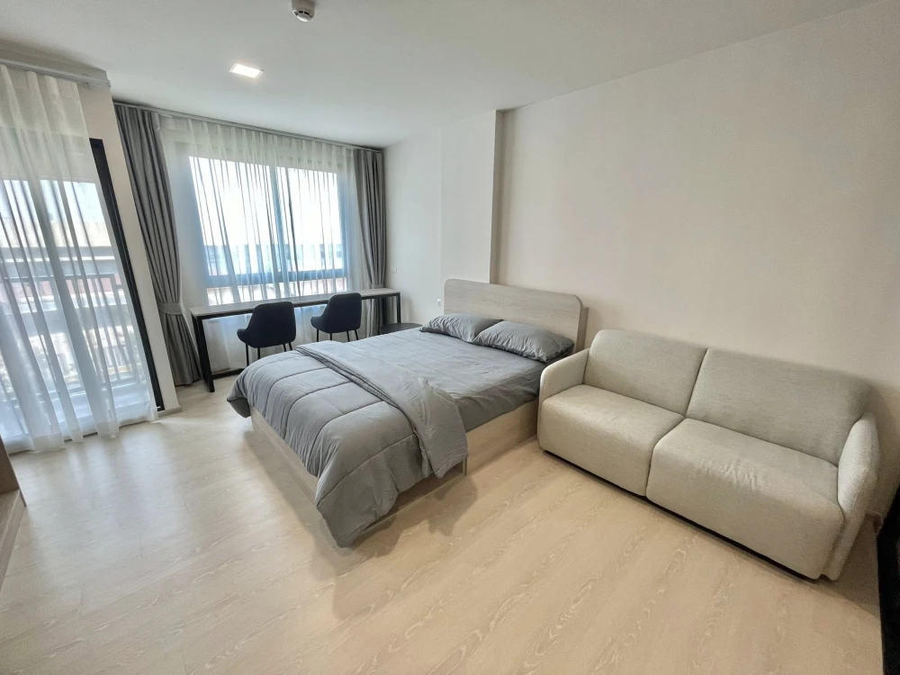 ให้เช่า dcondo hype rangsit ชั้น 5 วิวสวนและสระ แต่งครบ จองเลย ด่วนๆจ้า