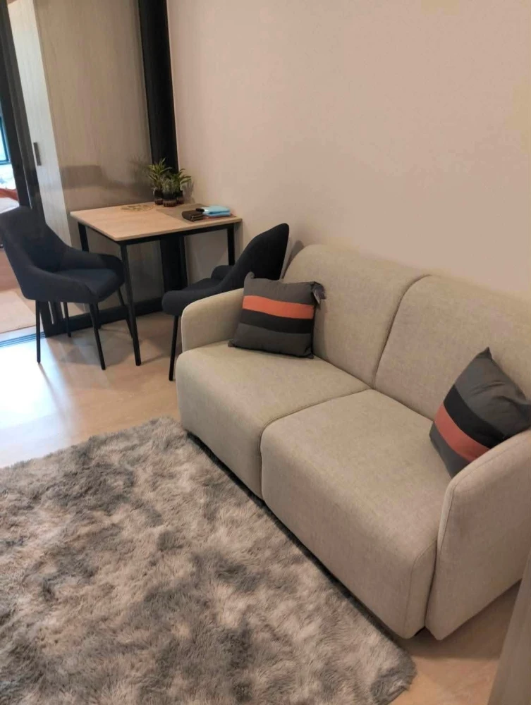 ให้เช่า dcondo kiri คอนโดสไตล์รีสอร์ทใกล้ศิริราช ห้องครัวแบบกั้น 1 ห้องนอนกั้น สนใจจองเลย