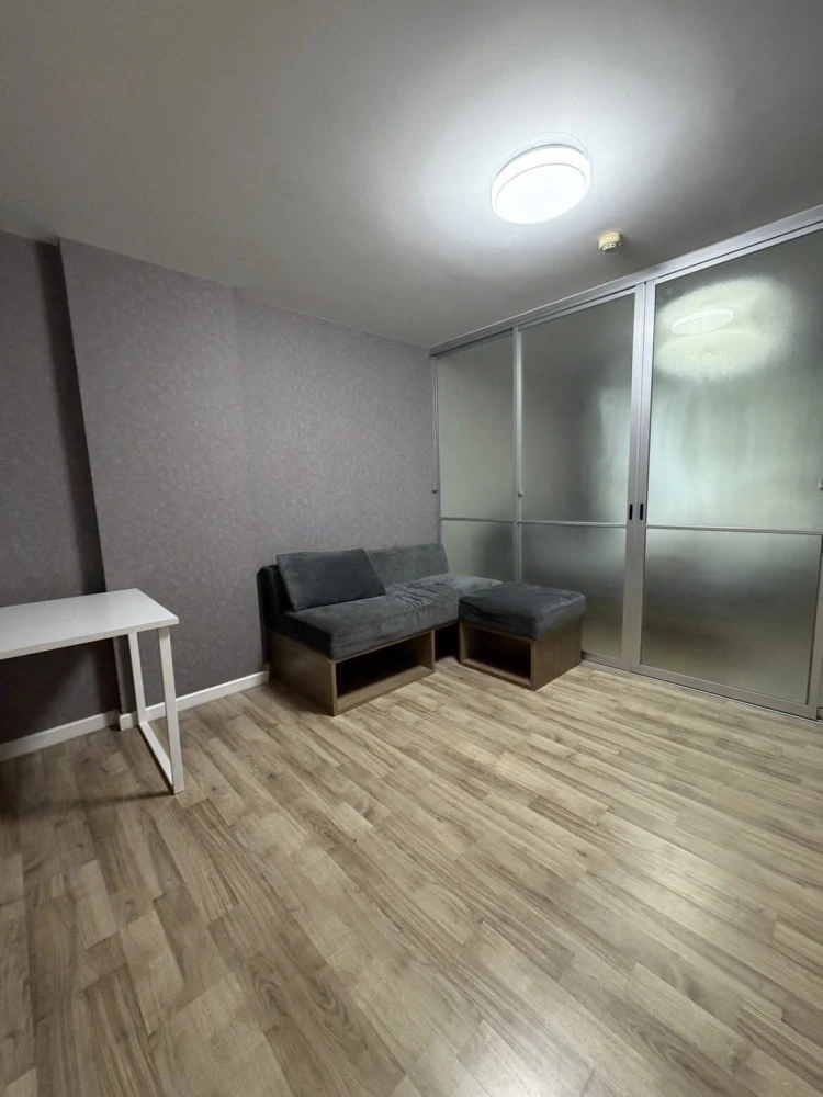 ให้เช่า Dcondo Onnut Rama 9 ห้องชั้น1 เข้าออกสะดวกสบาย ราคาดี เฟอร์รพ้อม จองเลย