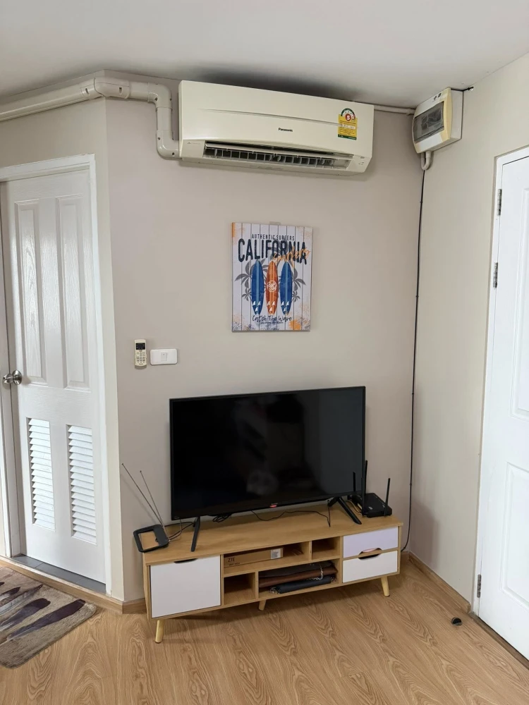 ให้เช่า DCondo Rattanathibet ห้องพร้อมอยู่ เฟอน์พร้อม ราคาดีสายกระเป๋า จองเลย