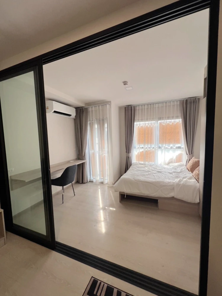ให้เช่า dcondo shine rangsit ชั้น 4 ห้องกั้นเป็นสัดส่วน แต่งครบ จองเลย