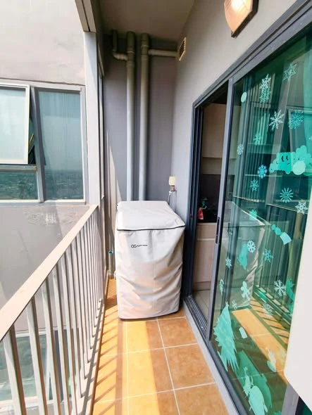 ให้เช่า Dconprime รัตนาธิเบศร์ ห้องชั้นสูง พร้อมเฟอร์ + เครื่องใช้ไฟฟ้าครบ มาแต่ตัวเข้าอยู่ได้เลย รีบจองเลย