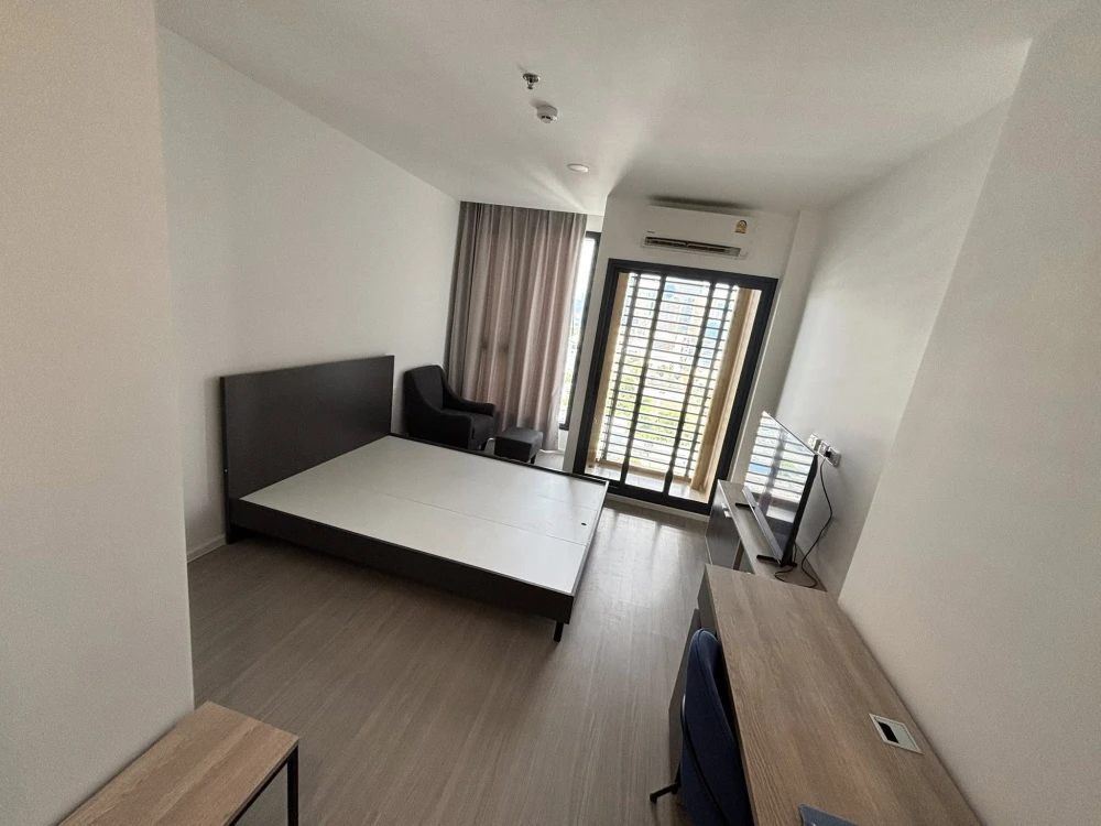 ให้เช่า Denim Jatujak ชั้น 18 วิวสวย สิ่งอำนวยความสะดวกภายในห้องจัดเต็ม จองก่อนได้ก่อน