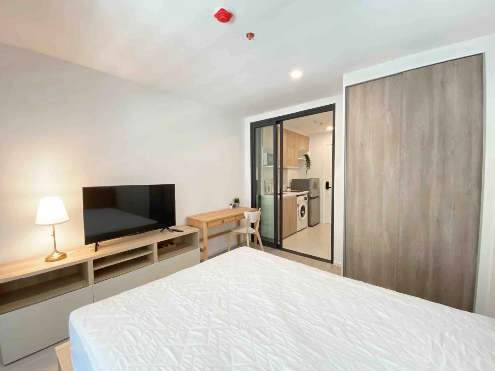 ให้เช่า DENIM JATUJAK ห้องน่าอยู่ ตกแต่งคุมโทน มาพร้อมเฟอร์และเครื่องใช้ไฟฟ้าครบครัน ห้ามพลาด