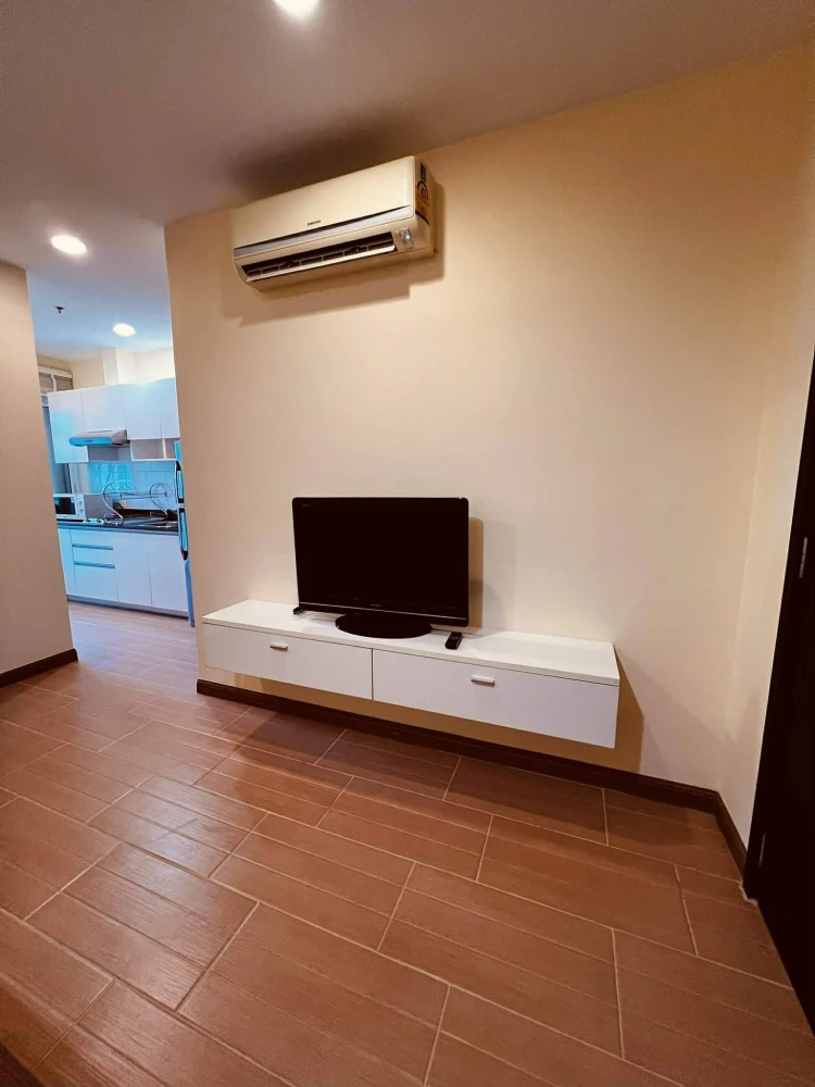 ให้เช่า Diamond Sukhumvit 1 ห้องนอน 1 ห้องน้ำ เฟอร์นิเจอร์ครบครัน หิ้วกระเป๋าเข้าอยู่ได้เลยจ้า