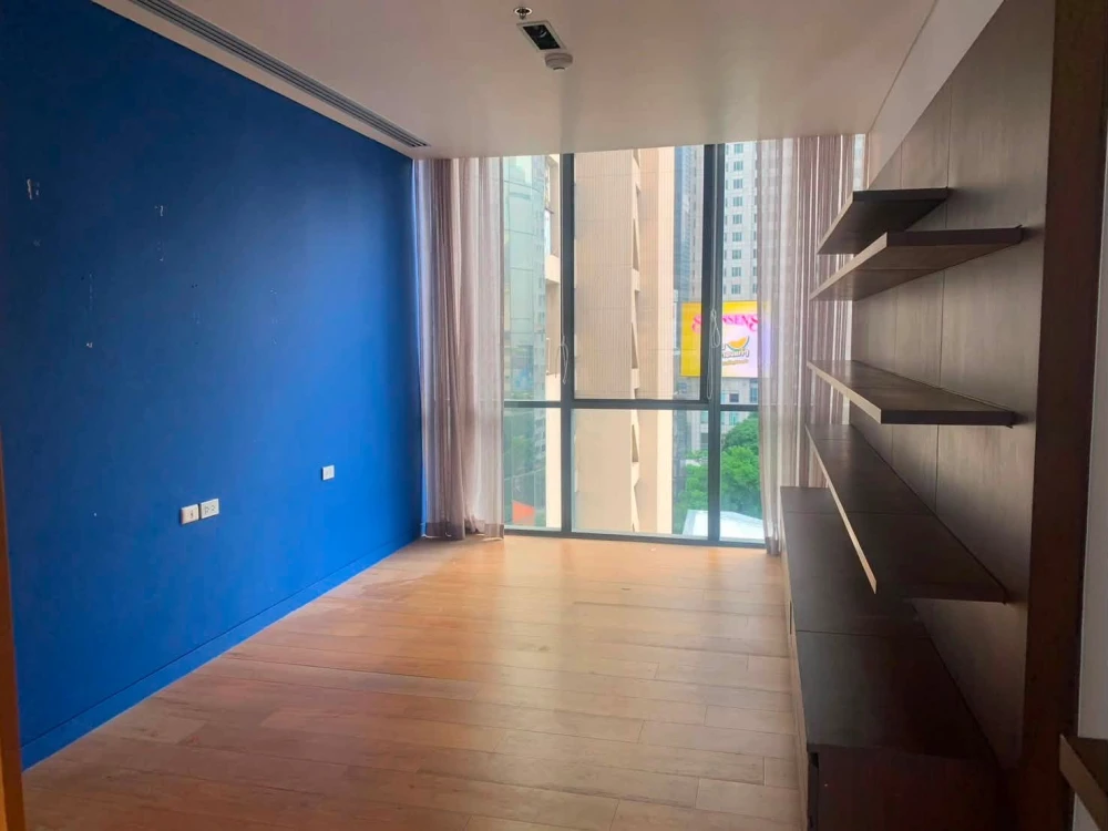ให้เช่า DOMUS Condominium ที่ออกแบบมาเพื่อตอบสนองความต้องการของลูกค้าผู้มีรสนิยม  การใช้ชีวิตอย่างสมดุลเกิดขึ้นได้จากพื้นที่ใช้สอยแบบเปิดโล่ง