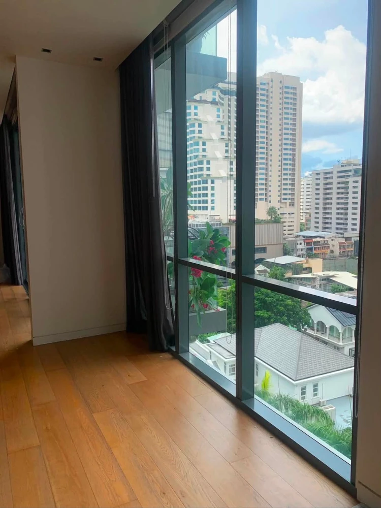 ให้เช่า DOMUS Condominium ที่ออกแบบมาเพื่อตอบสนองความต้องการของลูกค้าผู้มีรสนิยม  การใช้ชีวิตอย่างสมดุลเกิดขึ้นได้จากพื้นที่ใช้สอยแบบเปิดโล่ง