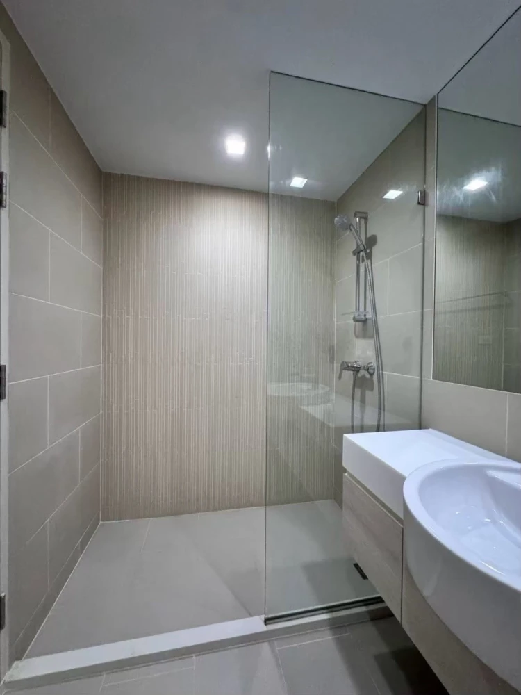 ให้เช่า Double Lake Condominium 2 เฟอร์นิเจอร์และเครื่องใช้ไฟฟ้าครบ พร้อมอยู่