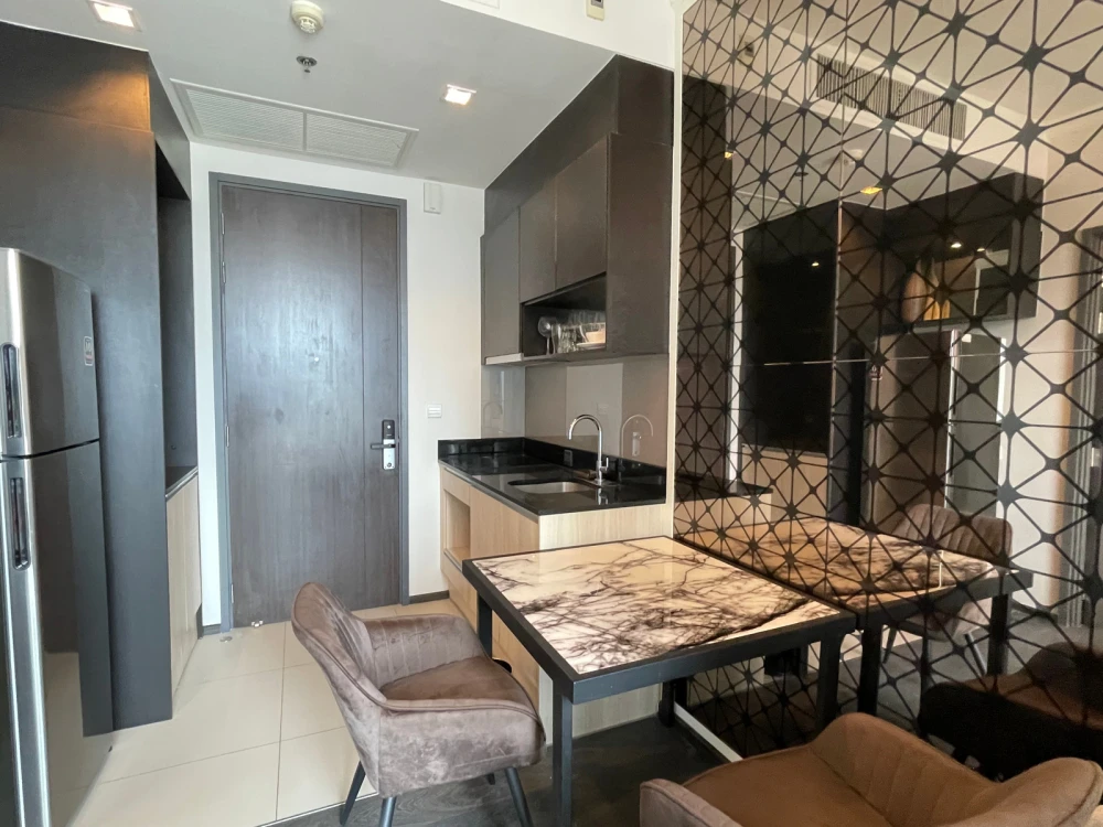 ให้เช่า Edge By Sansiri (Sukhumvit 23) ชั้น 11 ห้องแต่งครบ น่าอยู่ สนใจจองเลย