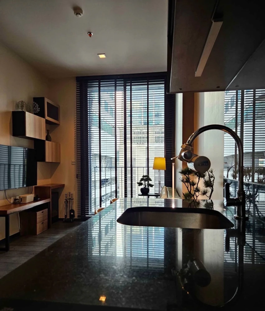 ให้เช่า Edge By Sansiri (Sukhumvit 23) ชั้น 6 วิวสวน แต่งครบ สนใจจองเลย