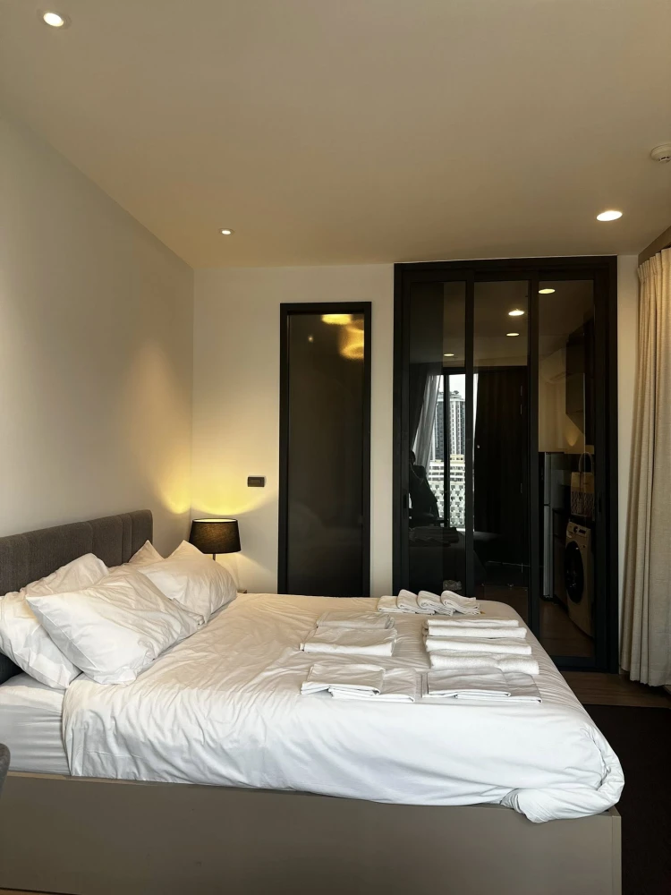 ให้เช่า EDGE Central - Pattaya 1 ห้องนอน 1 ห้องน้ำ มาพร้อมเฟอร์นิเจอร์ครบครัน ดีแบบนี้จะรออะไร