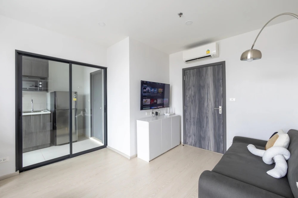 ให้เช่า Elio del nest ห้องมุมคนไม่พลุกพล่าน ทำเลดี มองเห็นวิวเมืองสวย ไม่บล็อค รีบจองเลยตอนนี้