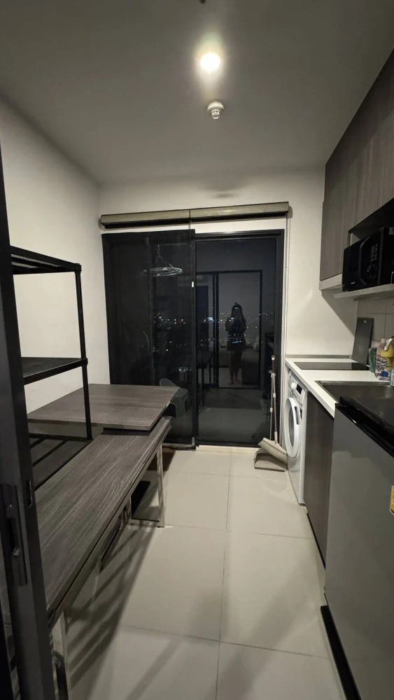 ให้เช่า Elio del nest 1 ห้องนอน มาพร้อมส่วนกลางสุดปัง วิวสวย เห็นวิวสระสวย รีบจองเลยตอนนี้