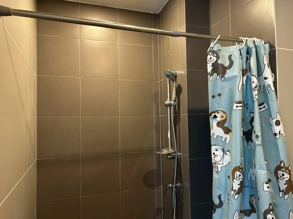 ให้เช่า  Elio Sathorn-Wutthakat ห้องชั้นสูง ลมดี วิวเมือง ห้องกว้างขวาง จองเลย