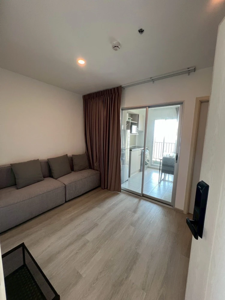 ให้เช่า Elio Sathorn–Wutthakat ห้องชั้นสูง กว้างขวางอยู่สบาย จองเลย