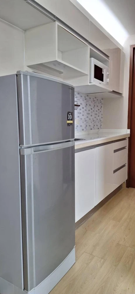 ให้เช่า Emerald Residence ห้องพร้อมเข้าอยู่ เฟอร์พร้อม รีบจองเลยก่อนพลาด
