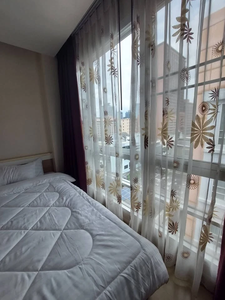 ให้เช่า Emerald Residence Ratchada ห้องกว้างขวาง มาพร้อมพื้นที่ใช้สอยเยอะ จองเลย อย่ารีรอ
