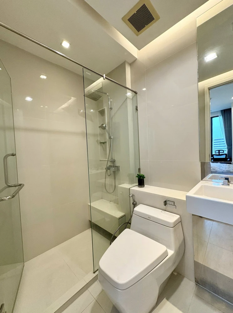 ให้เช่า Equinox - Phahol Vipha ห้องน่าอยู่ ชั้น 16 ได้วิวสูง มาพร้อมสิ่งอำนวยความสะดวกครบ จองเลย