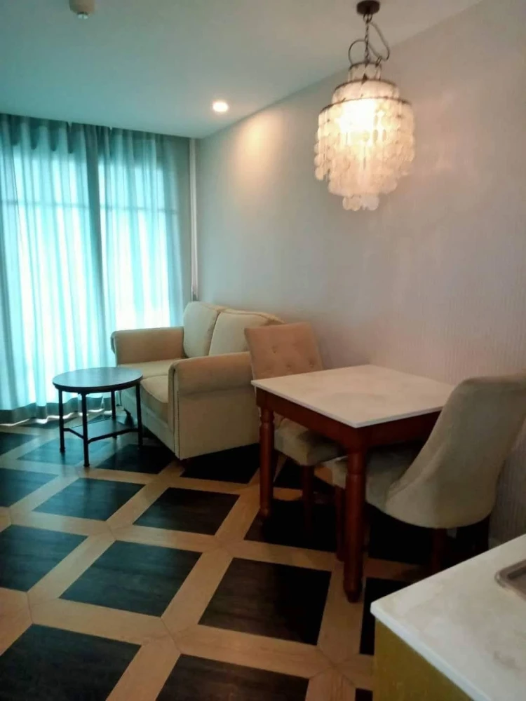 ให้เช่า Espana Condo Resort Pattaya 1 ห้องนอน 1 ห้องน้ำ เฟอร์นิเจอร์ครบครัน มองเห็นวิวเมืองและทะเลสวย จองเลย