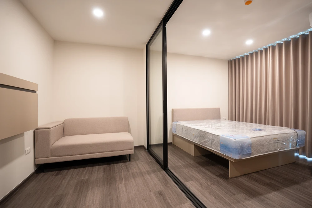 ให้เช่า FLEXI Sathon - Charoen Nakhon ห้องพร้อมอยู่ เฟอร์ครบ + เครื่องใช้ไฟฟ้า จองเลย