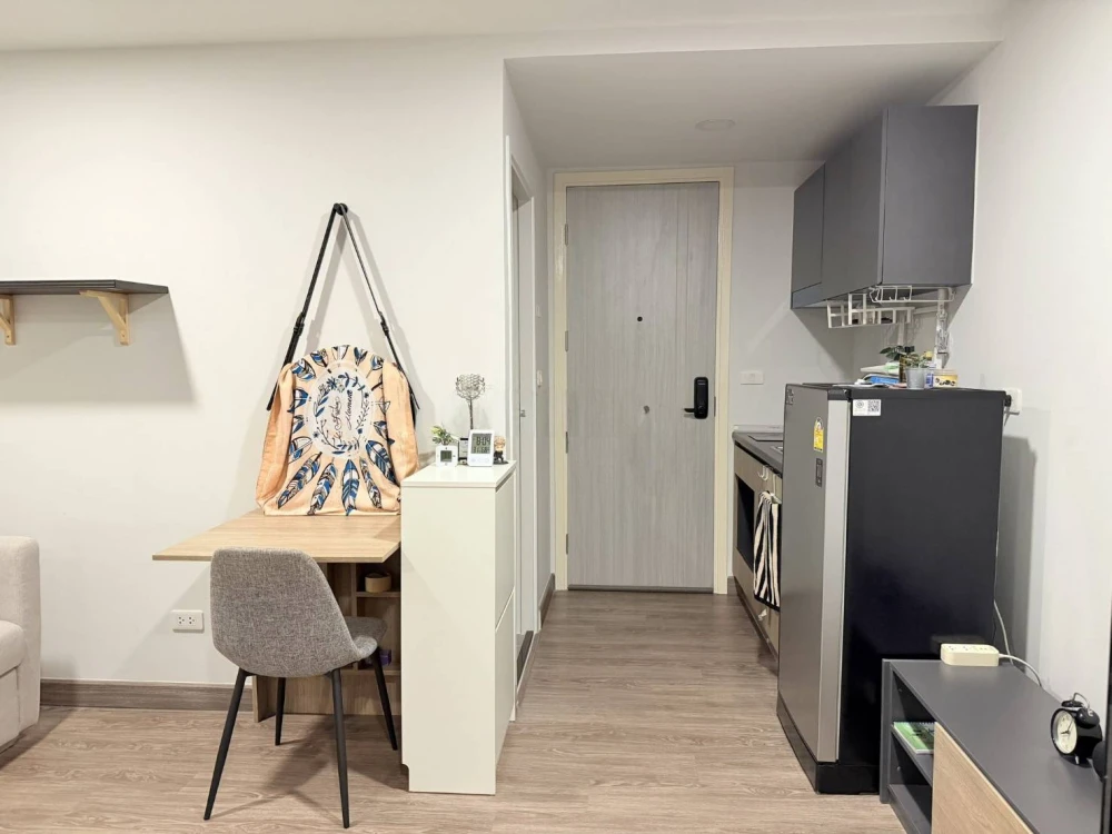 ให้เช่า FLEXI Sathon - Charoen Nakhon ห้องพร้อมอยู่ เฟอร์พร้อม จองเลย