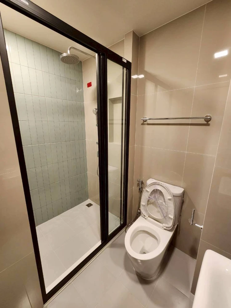 ให้เช่า Flo by Sansiri ชั้น 14 ทิศเหนือ วิวแม่น้ำชัดเจน ห้องไม่โดนแดดบ่าย เย็นสบายตลอดวัน จองเลยอย่าพลาด