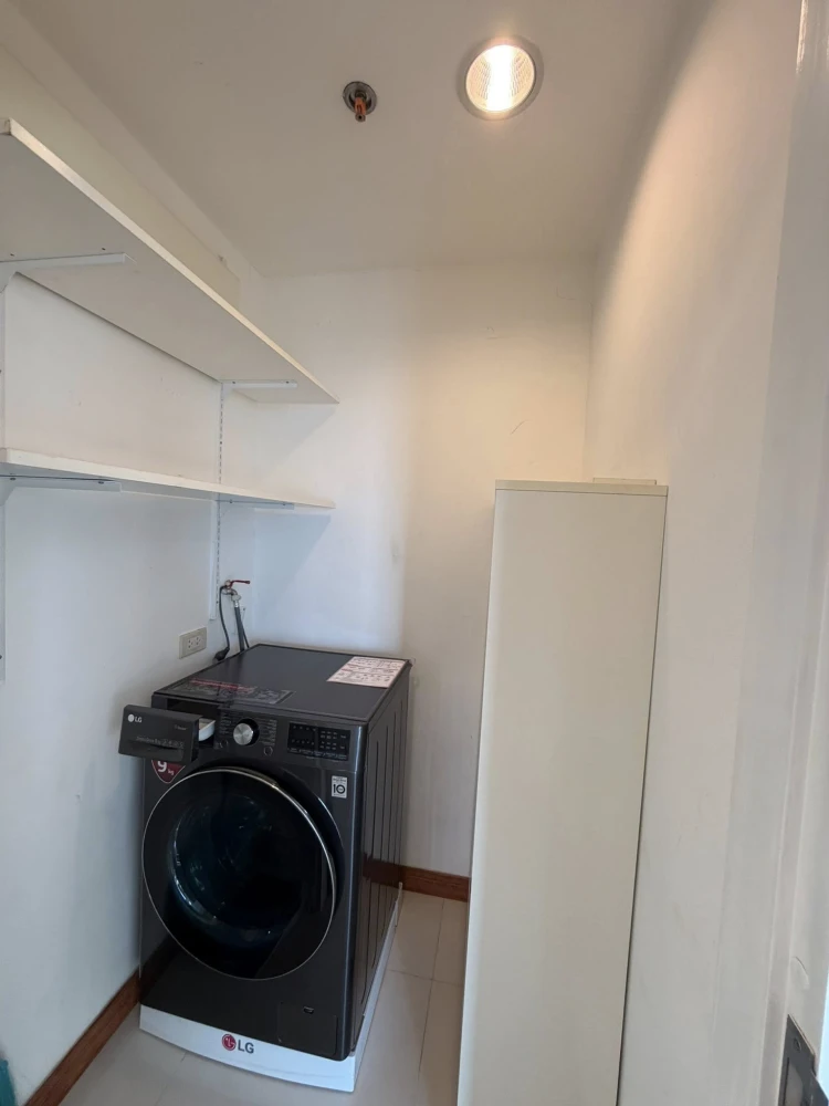 ให้เช่า Fuse Mobius Ramkhamhaeng 2 ห้องนอน 2 ห้องน้ำ ชั้น 20 View สระน้ำ พลาดแล้วจะเสียใจ