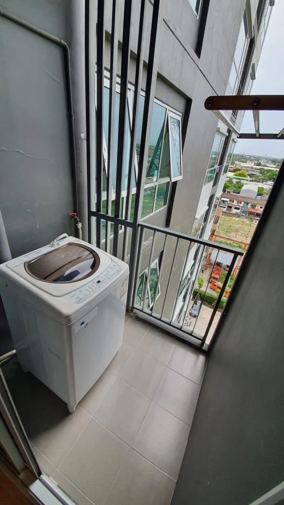 ให้เช่า Fuse Sense Bangkae ห้องสตูดิโอ ชั้น 9 มาพร้อมเฟอร์นิเจอร์ครบครัน หิ้วกระเป๋าเข้าอยู่ได้เลยจ้า