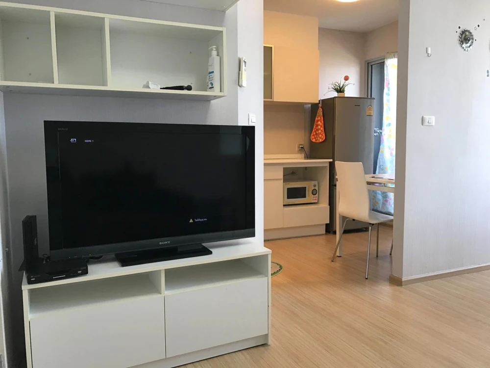 ให้เช่า Fuse Sense Bangkae ห้องสตูดิโอ ชั้น 9 มาพร้อมเฟอร์นิเจอร์ครบครัน หิ้วกระเป๋าเข้าอยู่ได้เลยจ้า