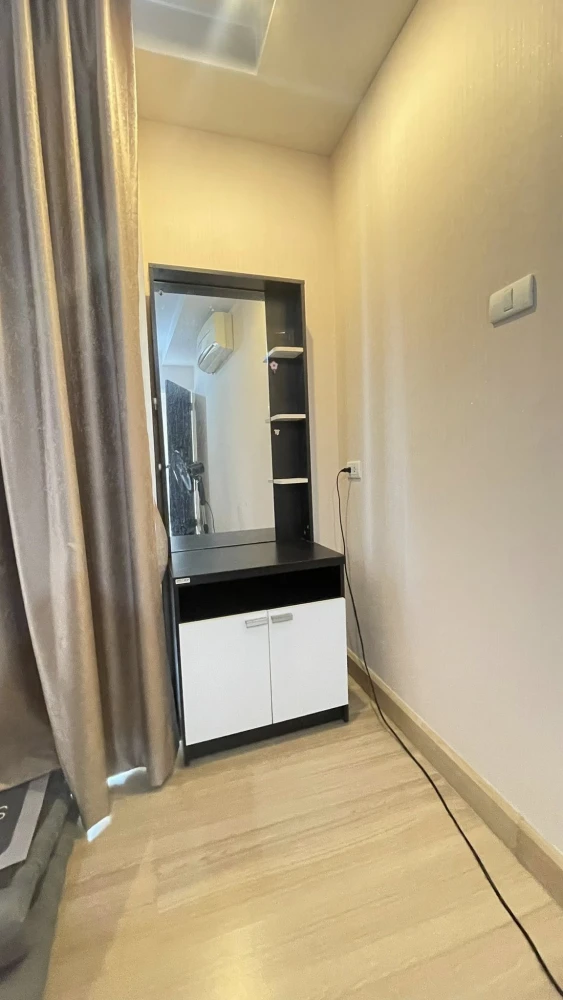 ให้เช่า G Haus Condo Santikham 4 ห้องมุมให้ความเป็นส่วนตัว มาพร้อมเฟอร์ครบครัน ดีแบบนี้จองเลย